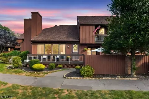 21 Bloomingdale Dr 5b, Hillsborough, NJ 08844
