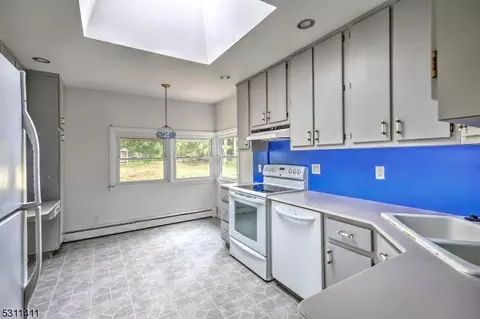 11 Maple Ave, Mendham Boro, NJ 07945 photo 13