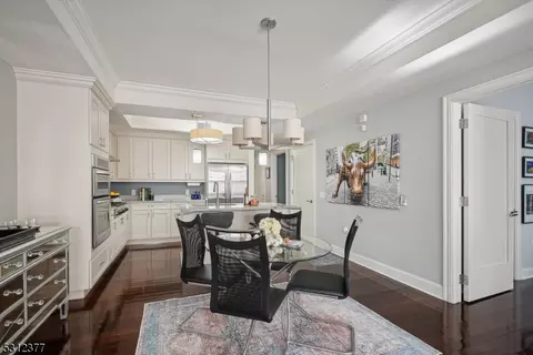 40 W Park Pl #215, Morristown, NJ 07960