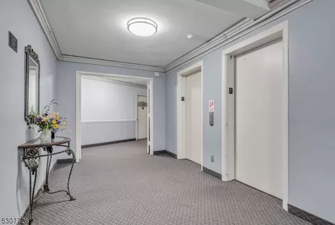 25 Grand Ave, Hackensack, NJ 07601 photo 18