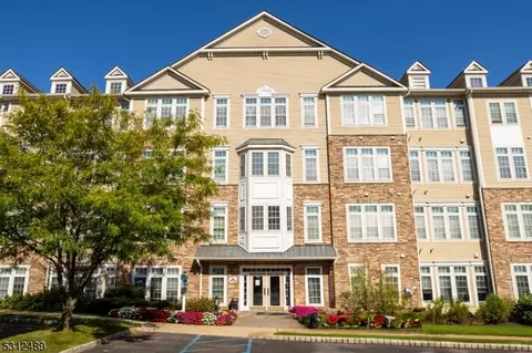 1404 Cedar Village Blvd, East Brunswick, NJ 08816