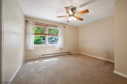 8 Rigby Ct, Wayne, NJ 07470 photo 26