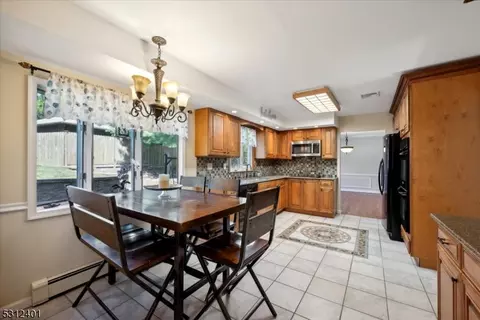 8 Rigby Ct, Wayne, NJ 07470 photo 16