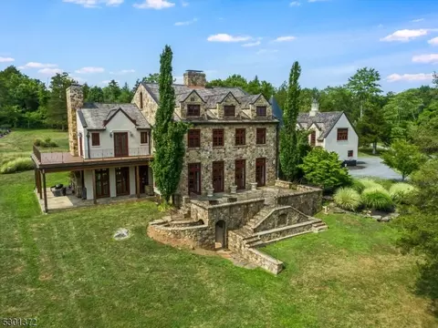 250 Old Dutch Rd, Bedminster, NJ 07921