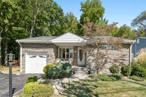 171 Jeffery Rd, Woodbridge Twp, NJ 07067