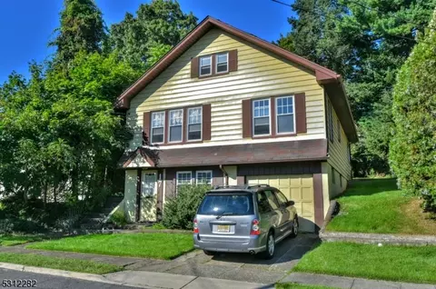 17 Harrison Ave, North Haledon, NJ 07508