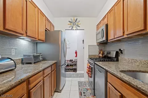442 River Rd #B, Nutley, NJ 07110 photo 8