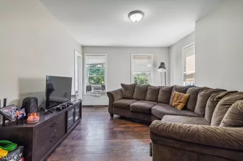 413-15 E 7th St, Plainfield, NJ 07060 photo 8