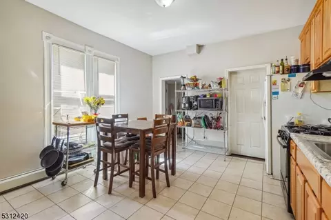 413-15 E 7th St, Plainfield, NJ 07060 photo 3