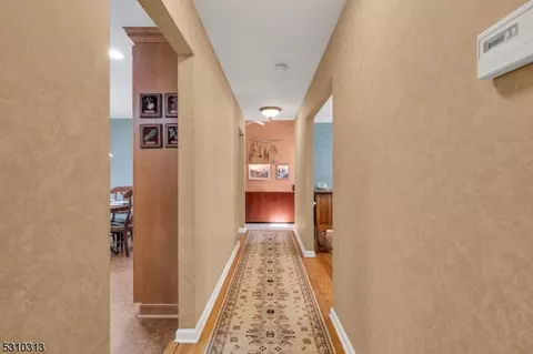 90 Alder Ave, Wayne, NJ 07470 photo 17