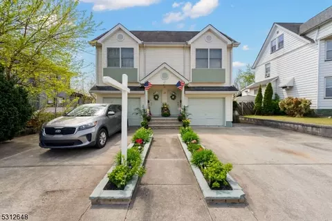 25 William St, Clifton, NJ 07014