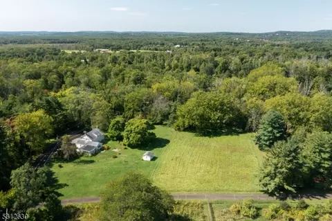 33 Lindsley Rd, Harding Twp, NJ 07920
