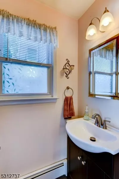 39 Codington Pl, Somerville, NJ 08876 photo 17