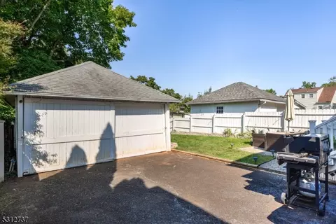 39 Codington Pl, Somerville, NJ 08876 photo 32