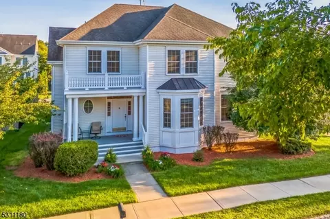 15 Downer Way, Crosswicks, NJ 08515