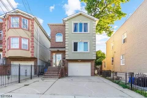 11 Tremont Ter, Irvington, NJ 07111