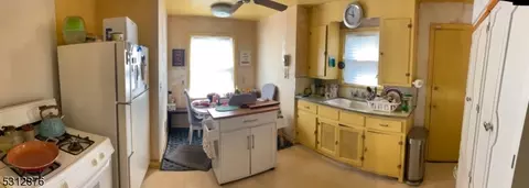 1415 E Front St, Plainfield, NJ 07062 photo 9