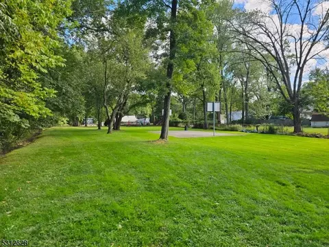 29 Post Ln, Wayne, NJ 07470 photo 32