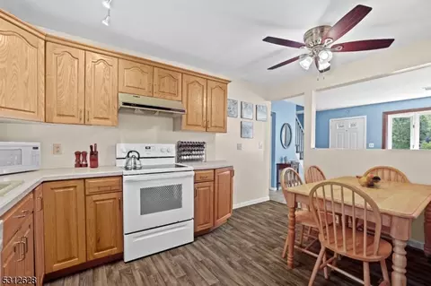 29 Post Ln, Wayne, NJ 07470 photo 12