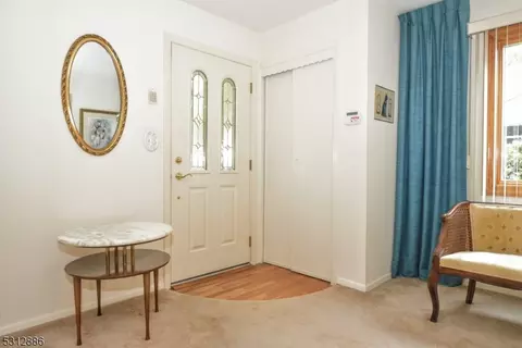 302 Oradell Ave, Paramus, NJ 07652 photo 5