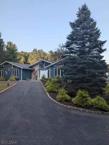44 Perryville Rd, Union Twp, NJ 08867