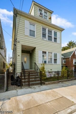 108 Van Riper Ave, Clifton, NJ 07011