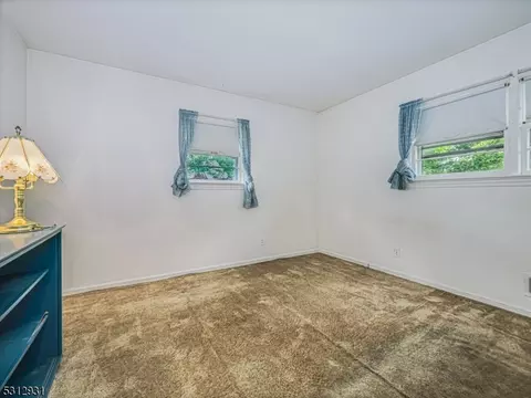104 Hillcrest Dr, Wayne, NJ 07470 photo 16