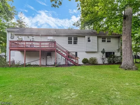 104 Hillcrest Dr, Wayne, NJ 07470 photo 27