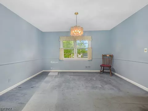 104 Hillcrest Dr, Wayne, NJ 07470 photo 12