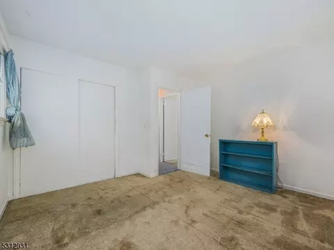 104 Hillcrest Dr, Wayne, NJ 07470 photo 17
