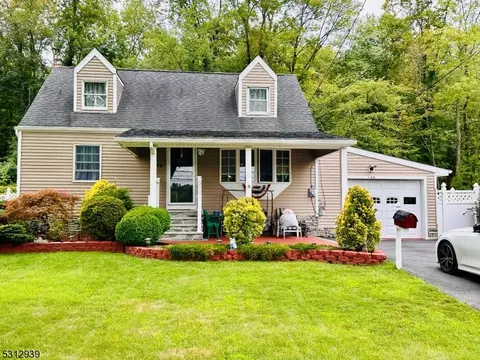 146 Boonton Tpke, Lincoln Park, NJ 07035