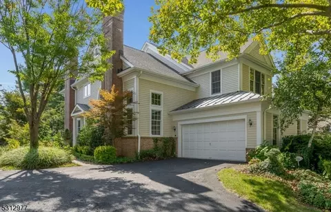 18 Hurlingham Club Rd, Far Hills, NJ 07931