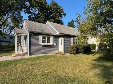 3 S 3rd Ave, Mine Hill, NJ 07803