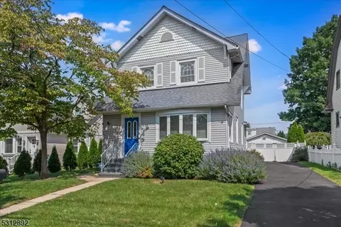 121 Lawrence Ave, Hasbrouck Heights, NJ 07604