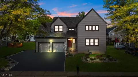 4 Woodville Ter, Hillsborough, NJ 08844