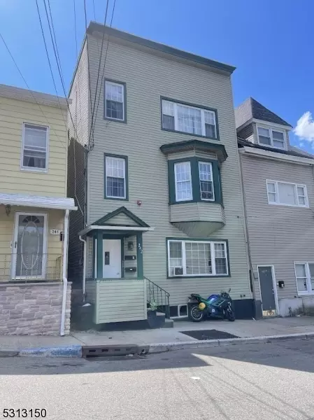 242 Dixon Ave, Paterson, NJ 07501