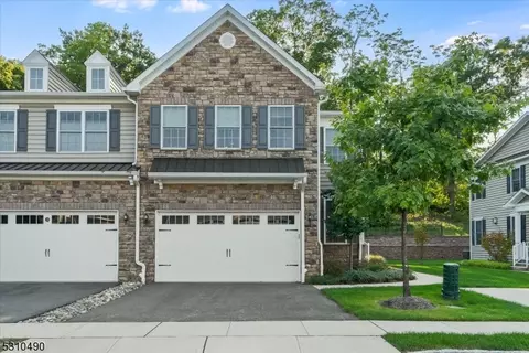 12 Wolff Rd, Morristown, NJ 07960