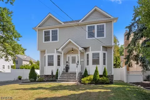 66 Birch St, Kenilworth, NJ 07033