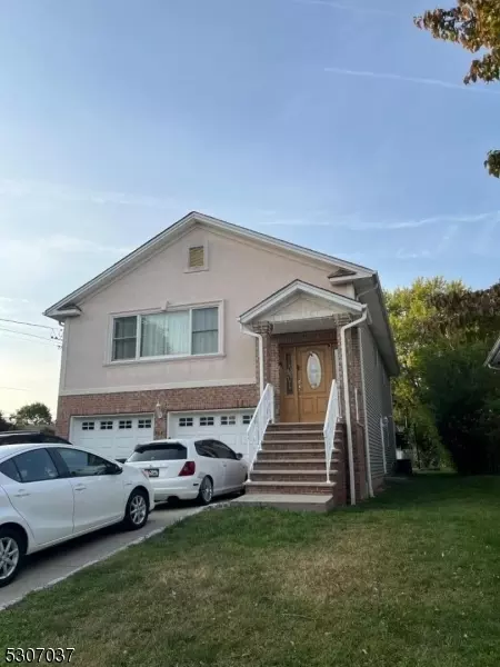 305 Rea Ave, Hawthorne, NJ 07506