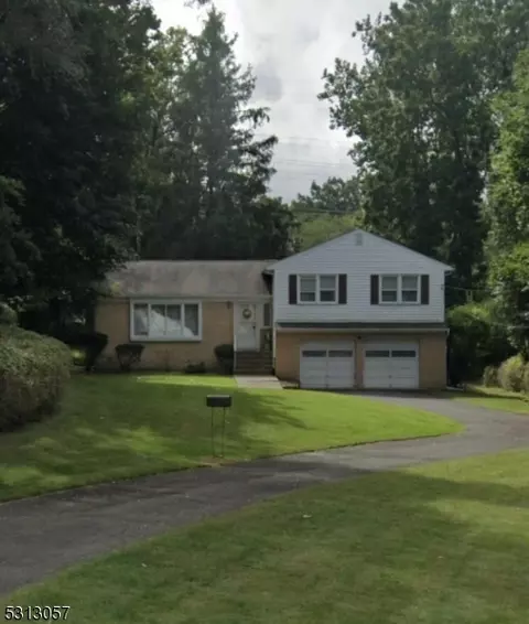 120 Francisco Ave, Little Falls, NJ 07424