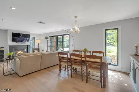3 Sutherland Rd, Montclair, NJ 07042 photo 19