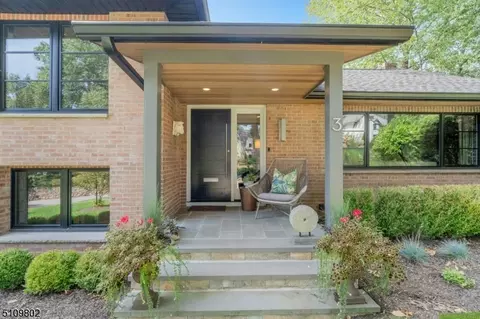 3 Sutherland Rd, Montclair, NJ 07042 photo 3