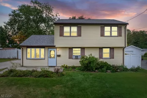 32 Fairmount Ave, Bridgewater, NJ 08807