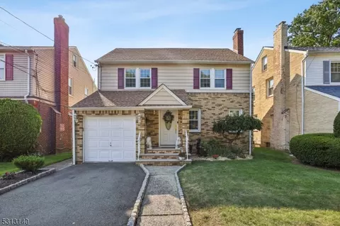 25 Ogden Rd, Belleville, NJ 07109