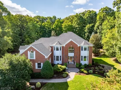 30 Talmadge Ln, Bernards, NJ 07920