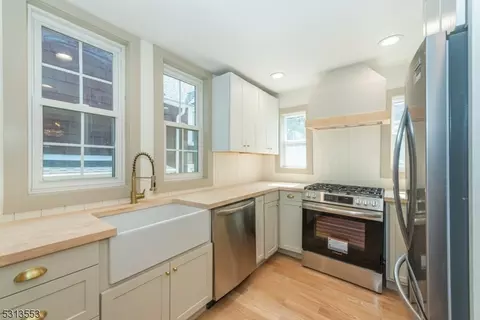 29 Trinity Pl, Parsippany-troy Hills Twp, NJ 07878 photo 13