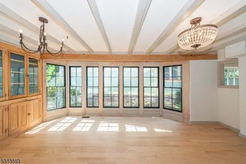 29 Trinity Pl, Parsippany-troy Hills Twp, NJ 07878 photo 8
