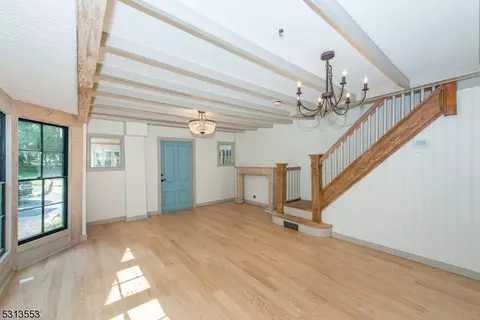 29 Trinity Pl, Parsippany-troy Hills Twp, NJ 07878 photo 9