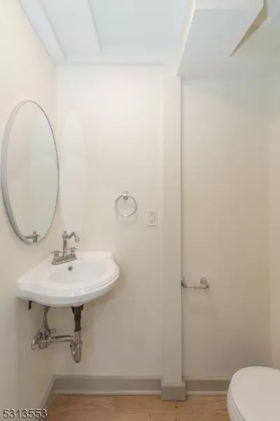 29 Trinity Pl, Parsippany-troy Hills Twp, NJ 07878 photo 21