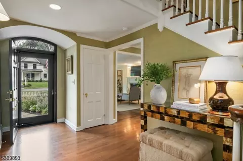 22 Windsor Rd, Summit, NJ 07901 photo 3